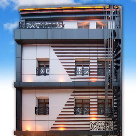 Istanbul Palace Hotel Bagian luar foto